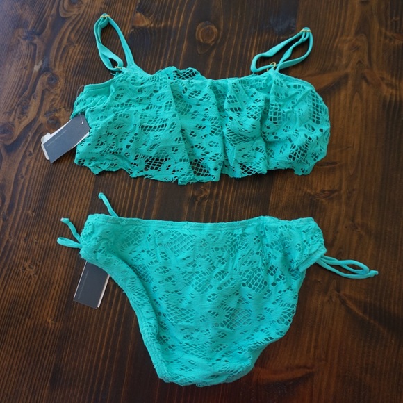 🏝TEAL CROCHET TWO PIECE KENNETH COLE BIKINI🏝 - Picture 2 of 6